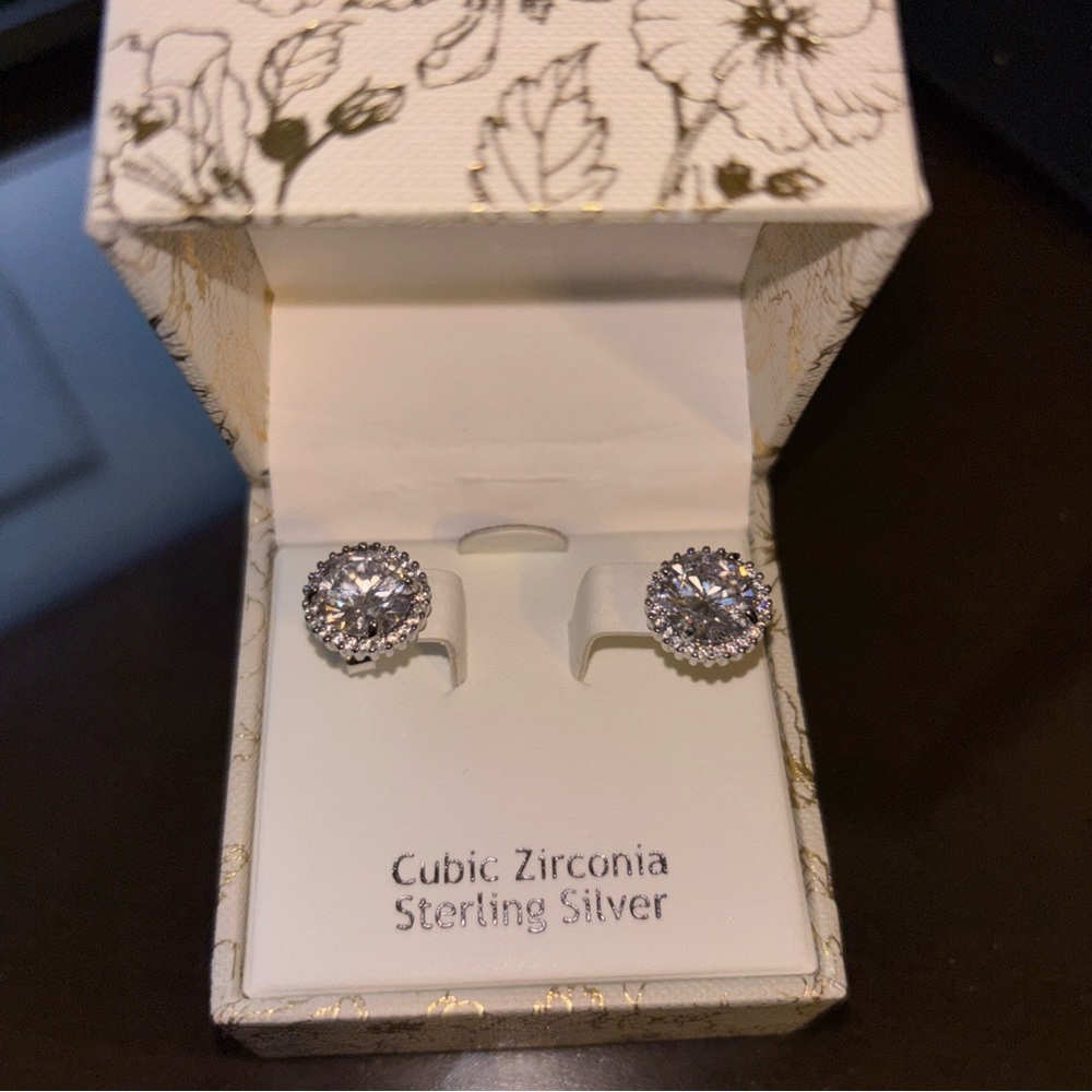 Rachele Ashwell 925 Silver Halo Design Stud Earrings W/ Cubic Zirconia